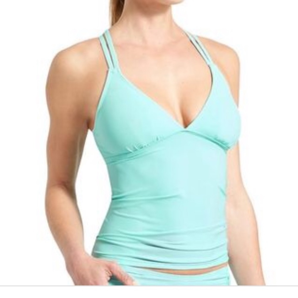 Athleta swim tankini top - size M (NWT)